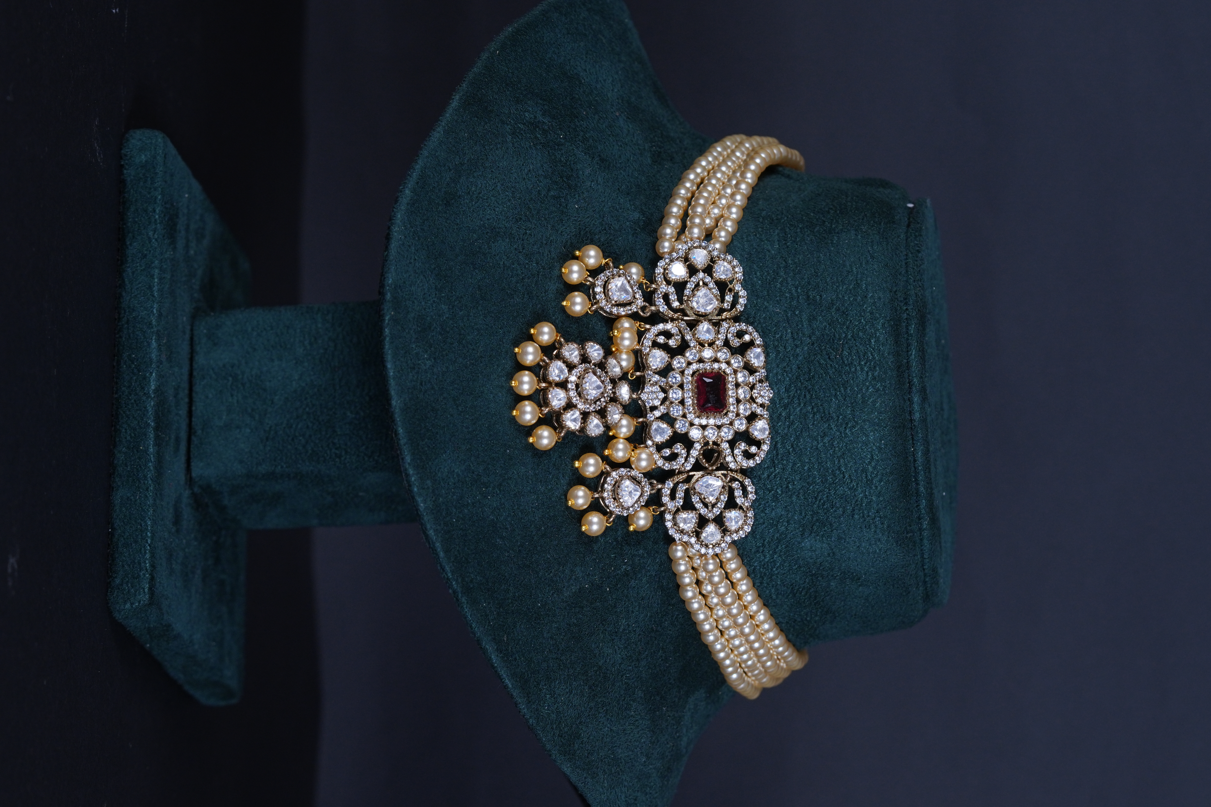 Pearl Choker Set with Victorian Pendant & Earrings