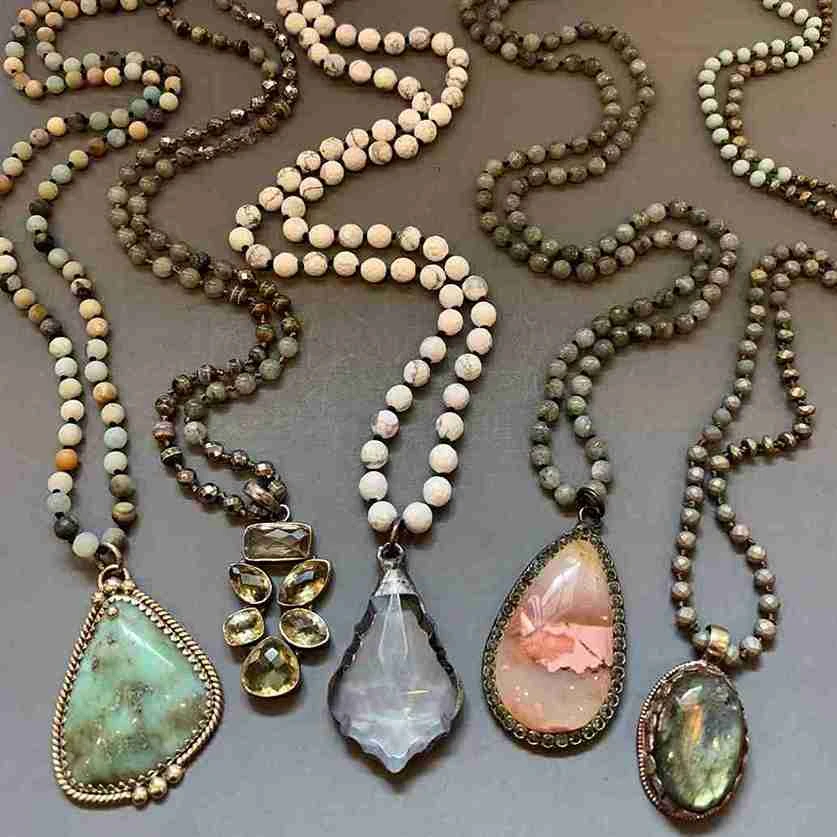 Beeds Collections